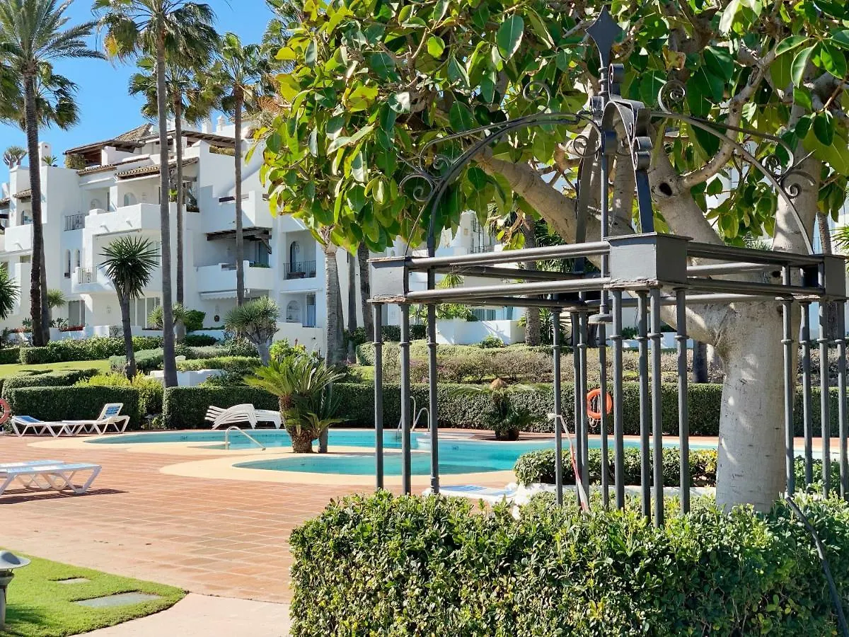 Alcazaba Beach Apartment 3302 إِستيبونا